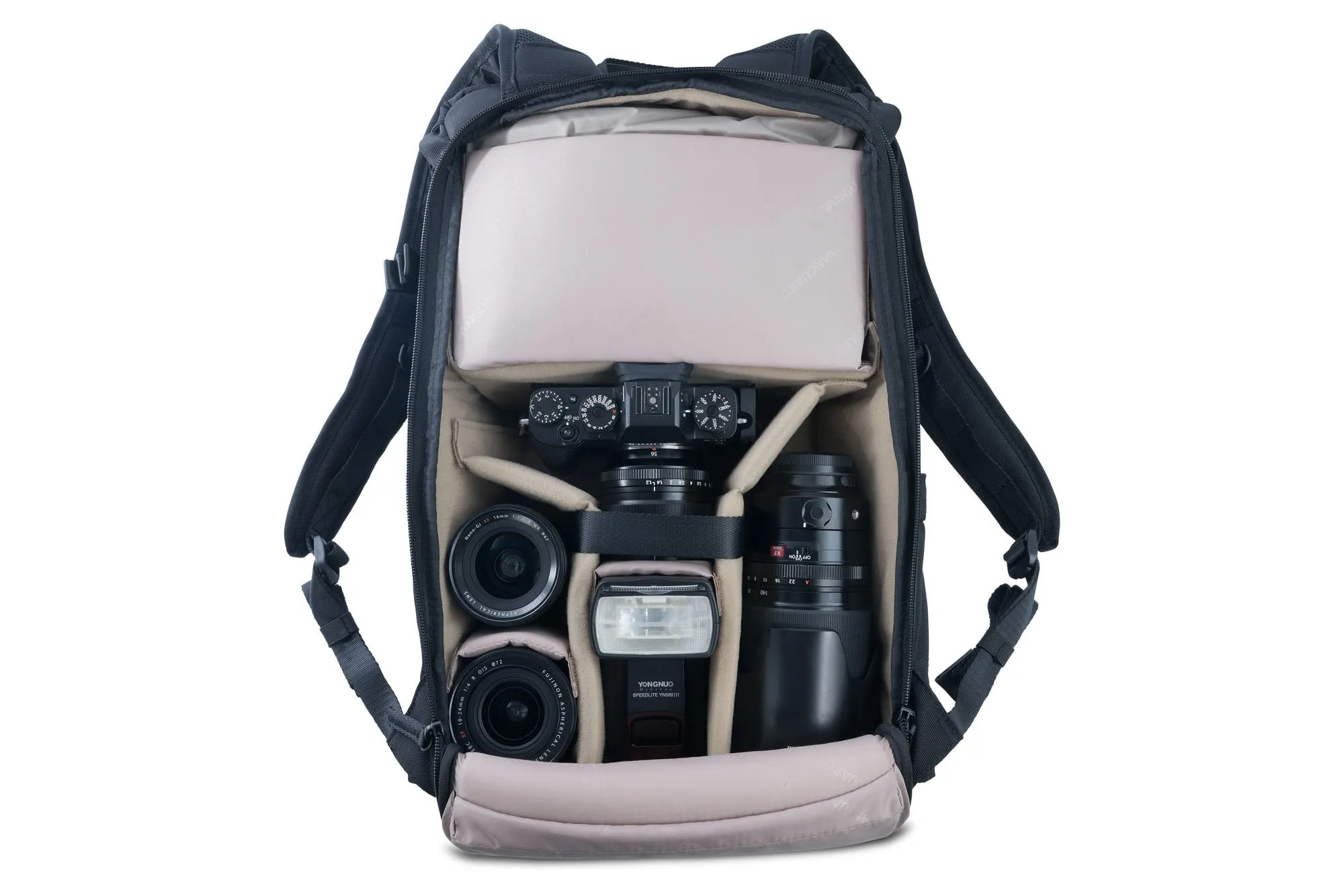 VEO GO 46M BK 13 Litre Backpack for Mirrorless Kits - Black